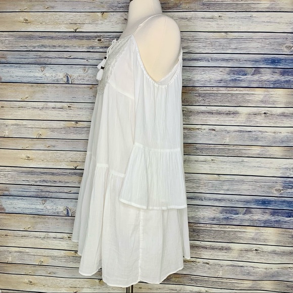 NWT American Eagle Cold Shoulder Shift Dress, Size Med - Picture 6 of 16